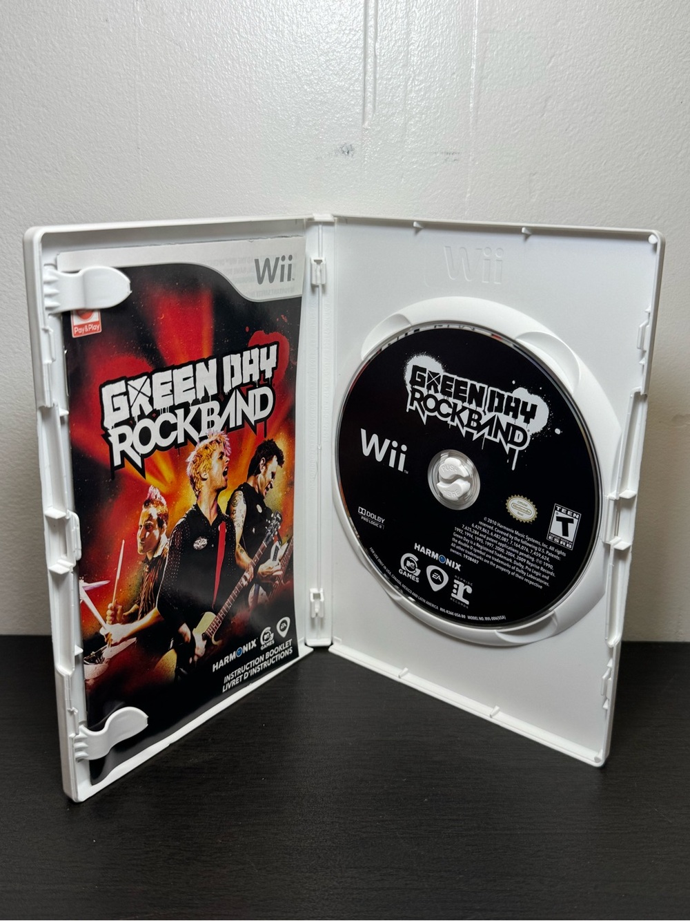 Green Day: Rock Band (Nintendo Wii, 2010) CIB - Tested - Picture 3 of 6